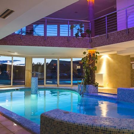 Kehida Family Resort Кехидакустани Экстерьер фото