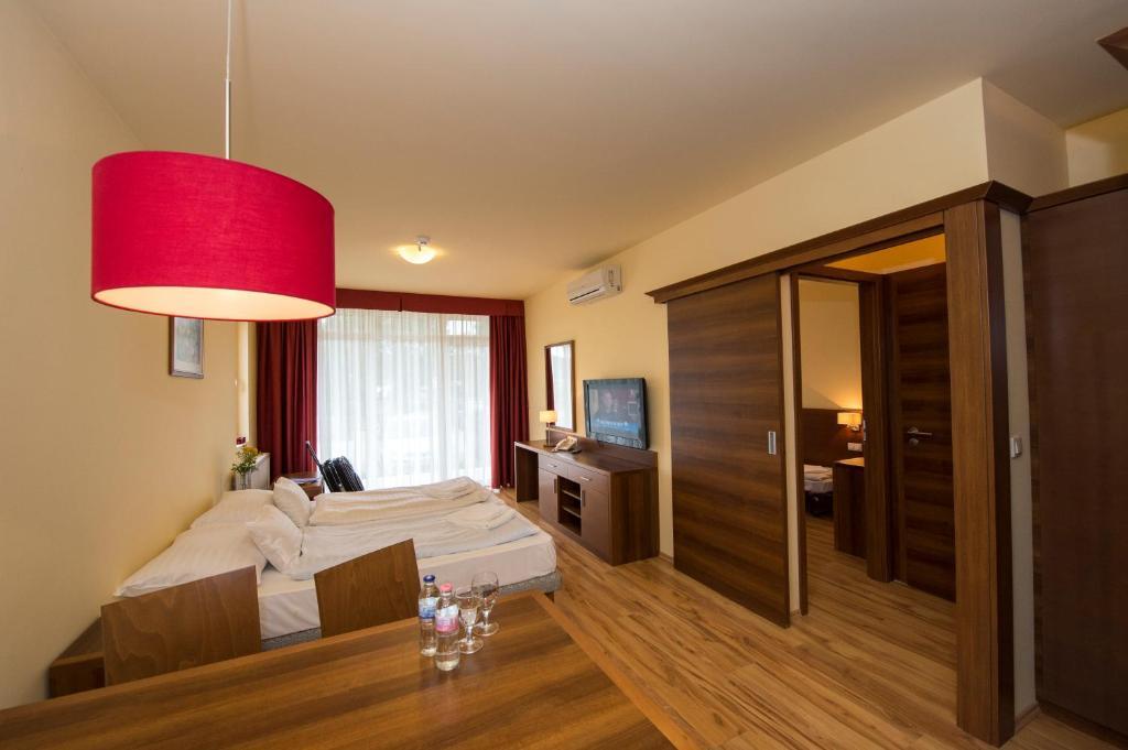 Kehida Family Resort Кехидакустани Номер фото