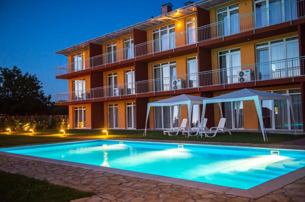 Kehida Family Resort Кехидакустани Экстерьер фото